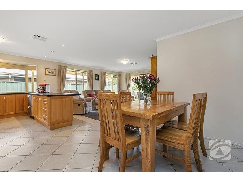 2/9 Exhibition Road, Mount Barker SA 5251