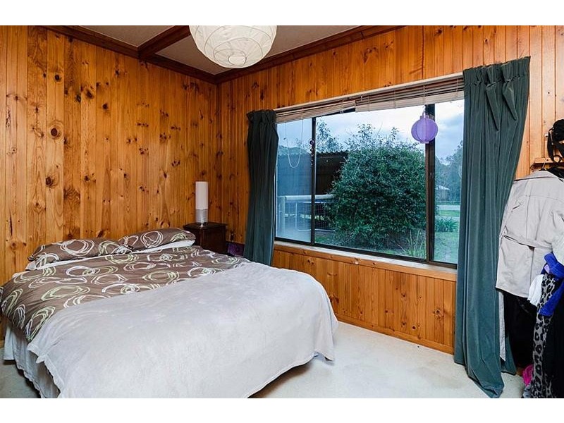 7 Walters Road, Oakbank SA 5243