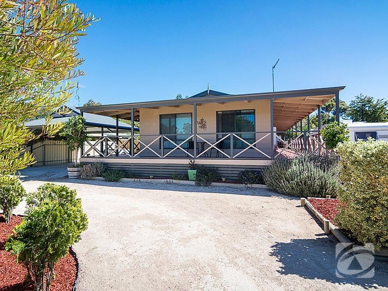 4 Ameroo Avenue, Milang SA 5256