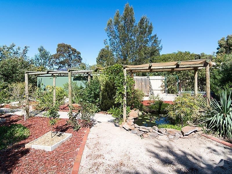 4 Ameroo Avenue, Milang SA 5256