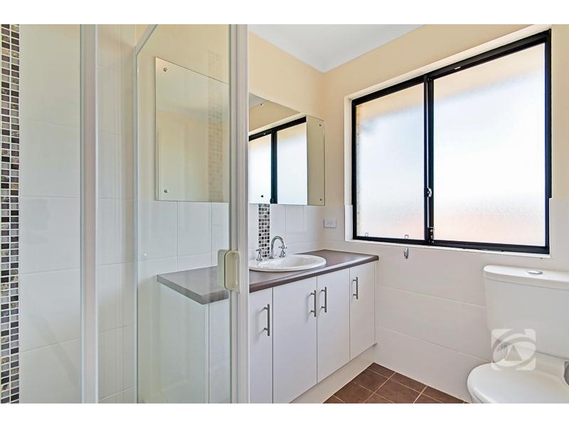 27 Barton Circuit, Mount Barker SA 5251