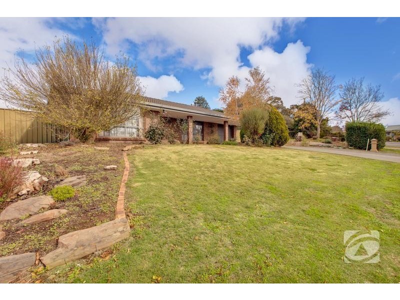 9 Blackwood Court, Mount Barker SA 5251