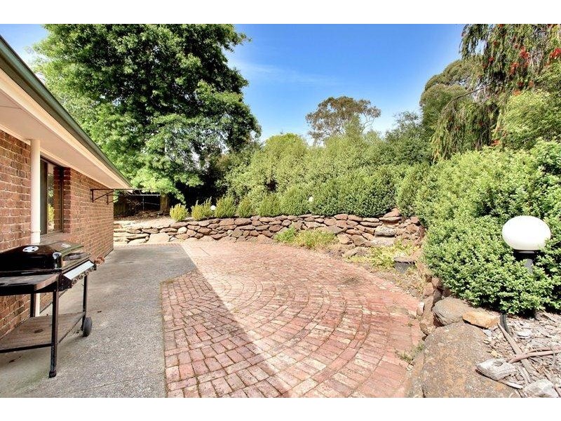 21 Avoca Avenue, Bridgewater SA 5155