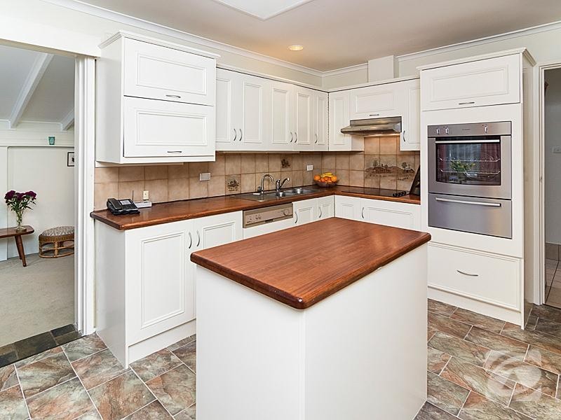 19 Mansfield Road, Mount Barker SA 5251