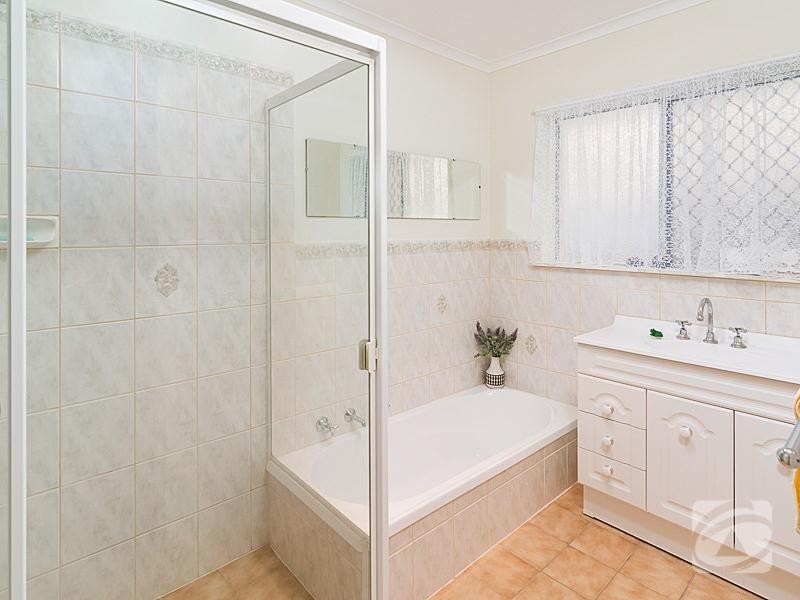 19 Mansfield Road, Mount Barker SA 5251