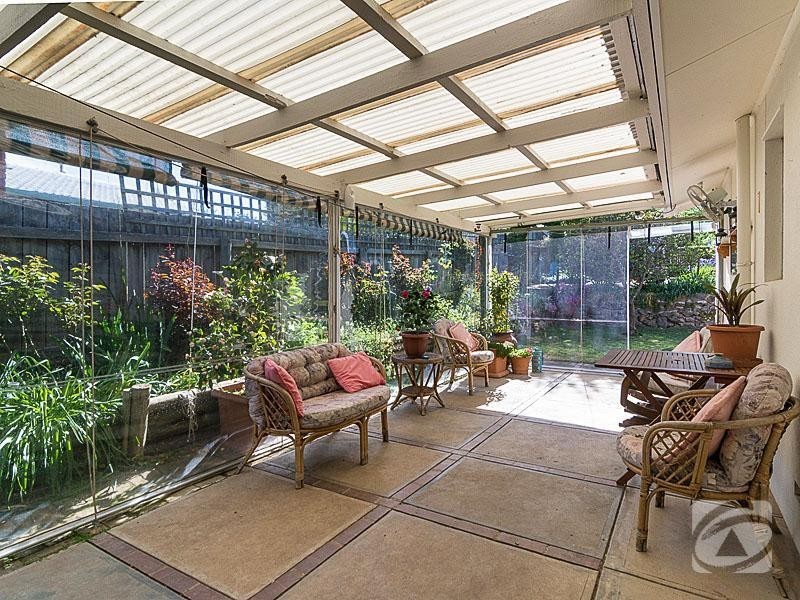 19 Mansfield Road, Mount Barker SA 5251