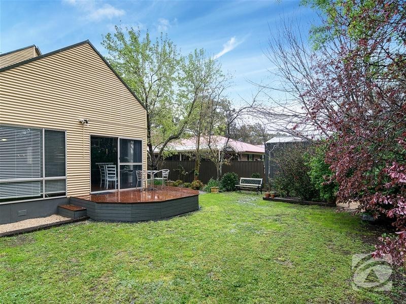 8 Railway Terrace, Mount Barker SA 5251
