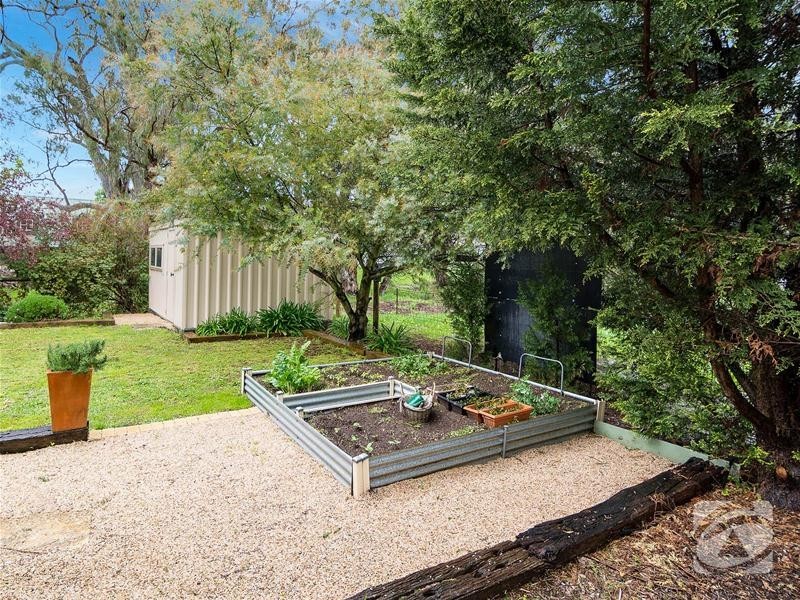 8 Railway Terrace, Mount Barker SA 5251