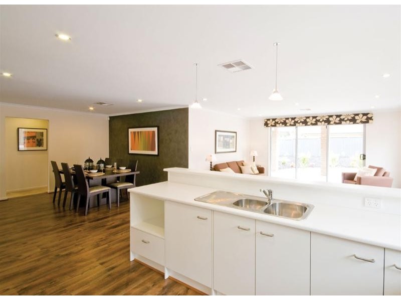 30 Greenfield Street, Mount Barker SA 5251