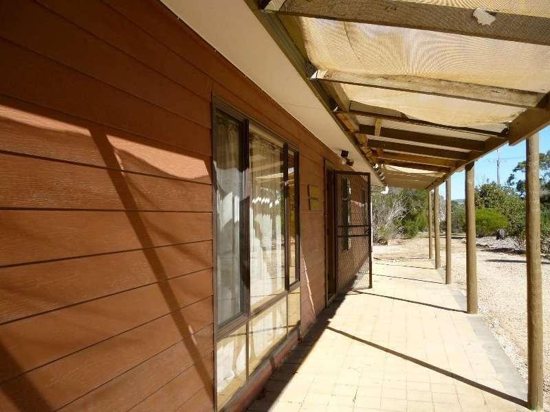 16 Avenue Road, Strathalbyn SA 5255