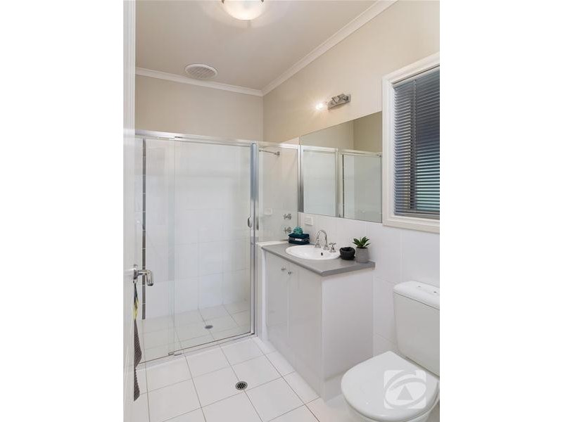 8 Barton Circuit, Mount Barker SA 5251