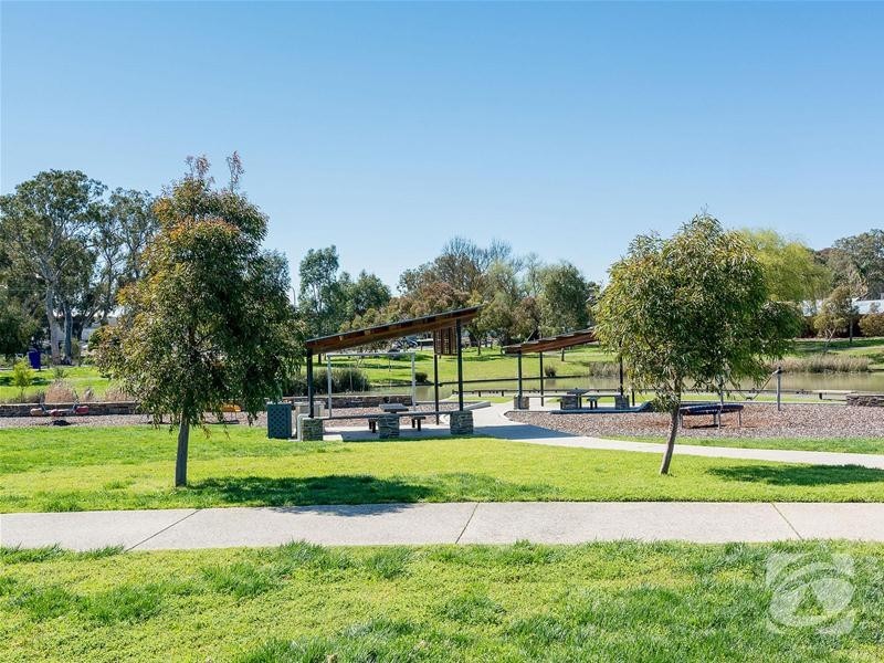 8 Barton Circuit, Mount Barker SA 5251