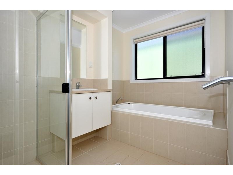 27 Downing Street, Mount Barker SA 5251