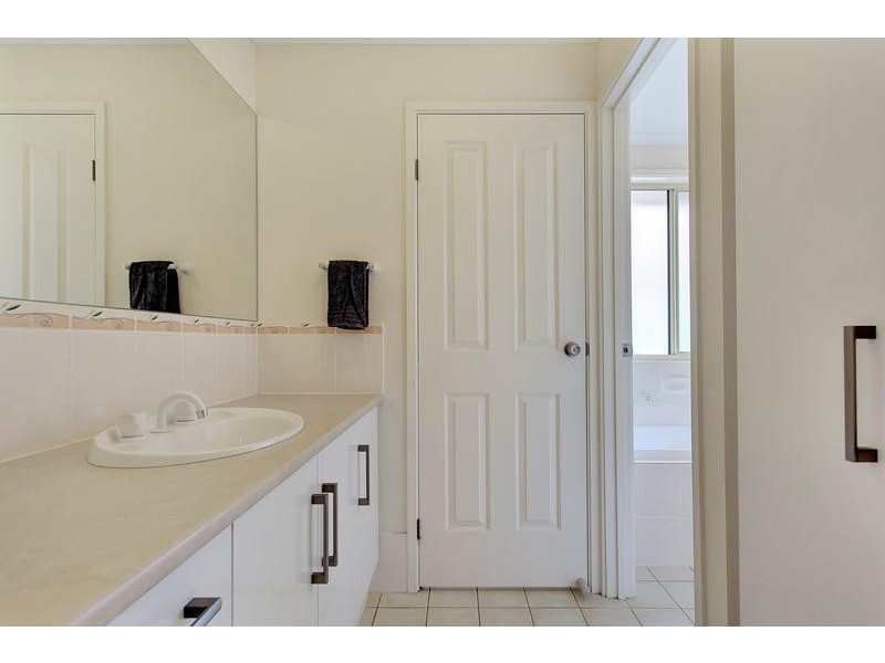 4 Hawdon Place, Mount Barker SA 5251