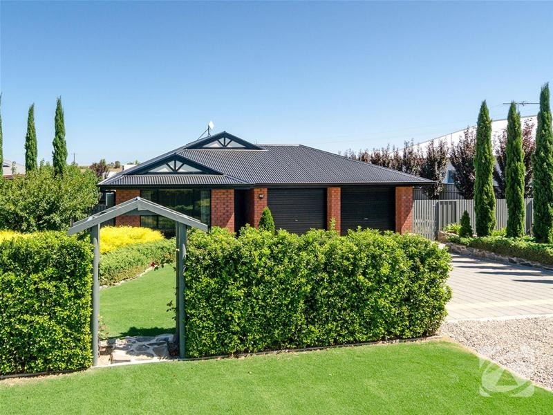 48 McDonald  Street, Milang SA 5256