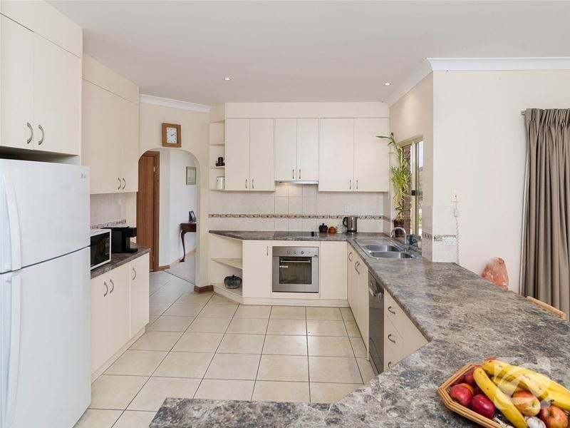 5 Beaumont Court, Mount Barker SA 5251