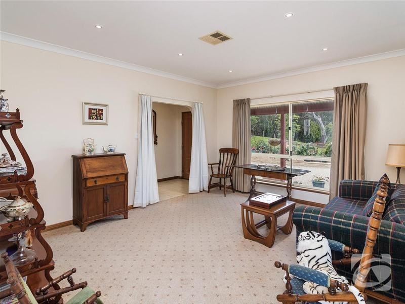 5 Beaumont Court, Mount Barker SA 5251