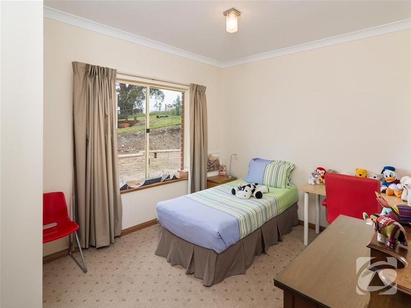 5 Beaumont Court, Mount Barker SA 5251