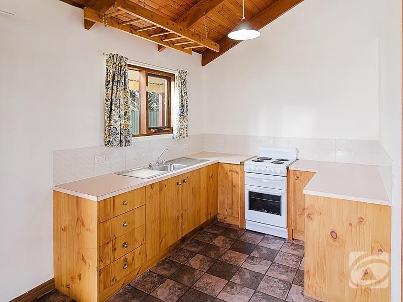 28 Parker Avenue, Strathalbyn SA 5255