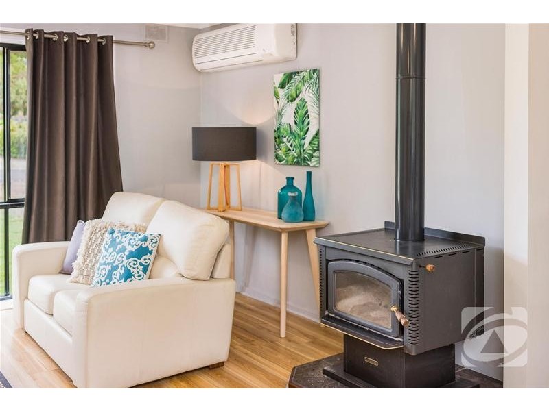 17 Deer Avenue, Mount Barker SA 5251