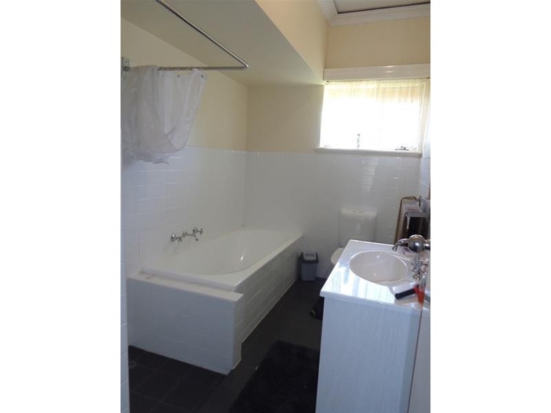 51 Main Road, Nairne SA 5252