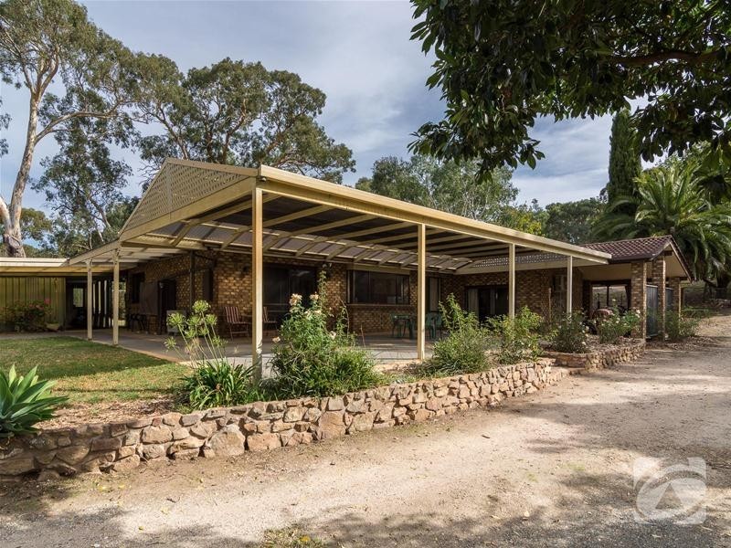 61 Henry Road, Blakiston SA 5250