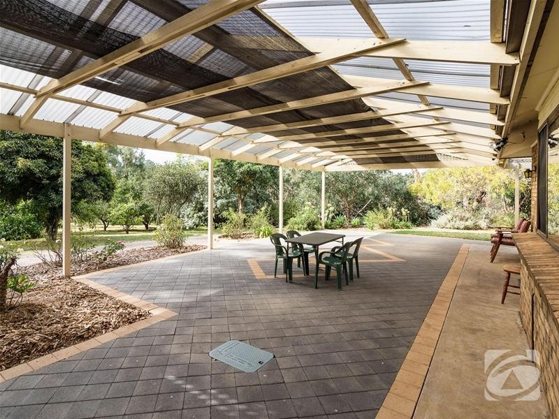 61 Henry Road, Blakiston SA 5250