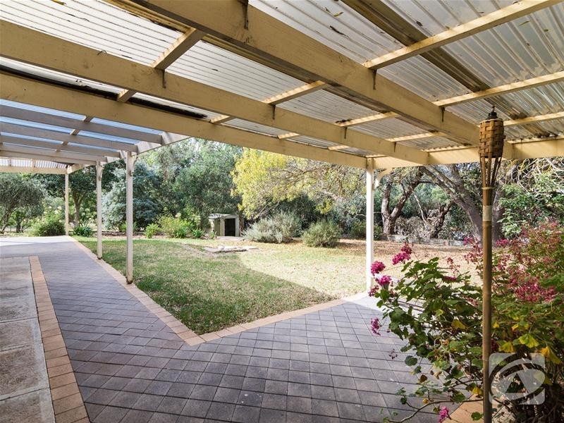 61 Henry Road, Blakiston SA 5250