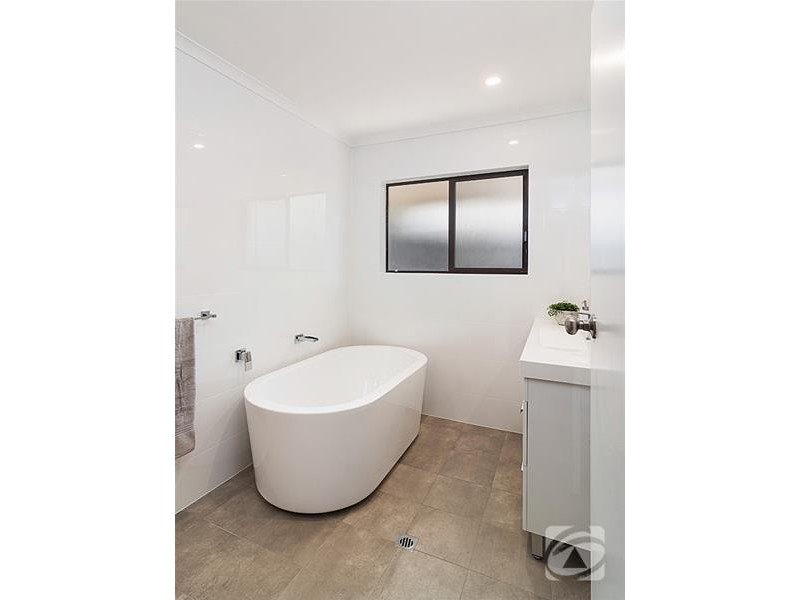 8 Gladstone Street, Nairne SA 5252