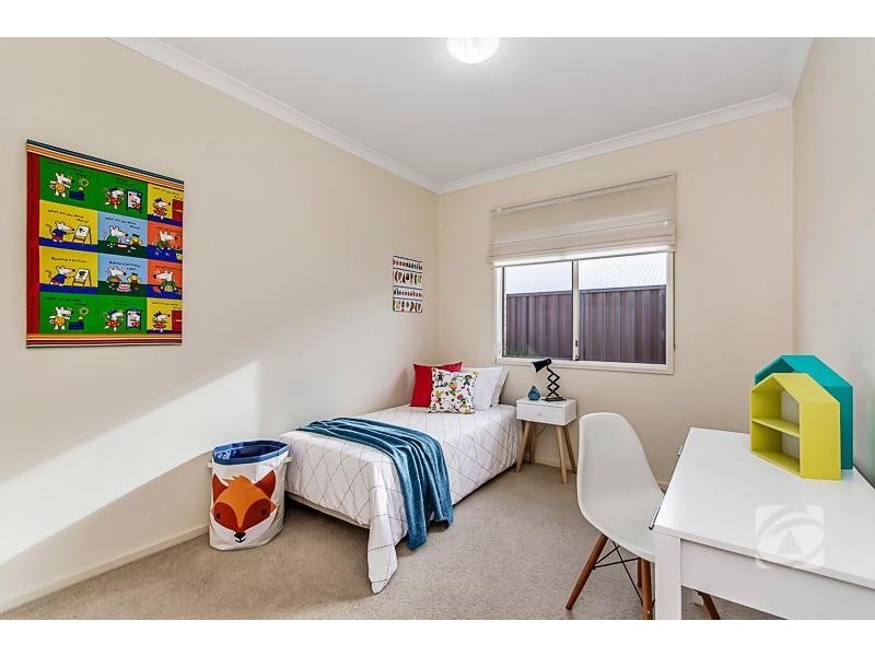 16 Greenfield Street, Mount Barker SA 5251