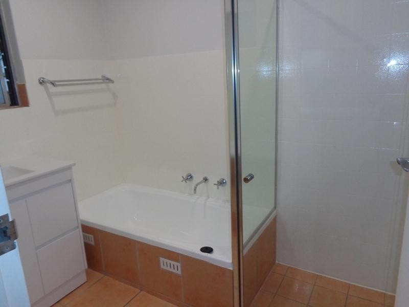 6 Uplands Street, Mount Barker SA 5251