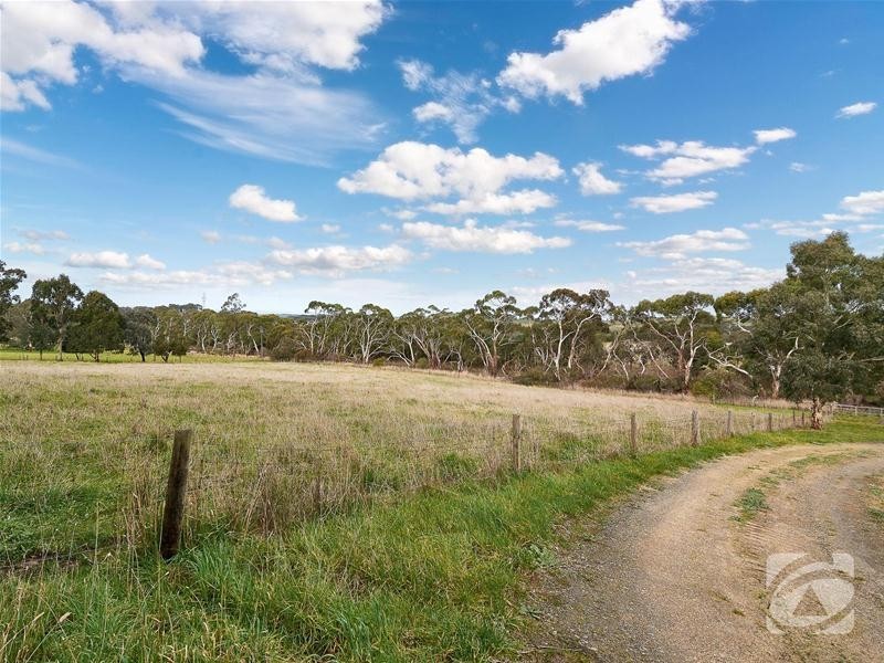 67 Yunkunga Road, Mount Barker SA 5251