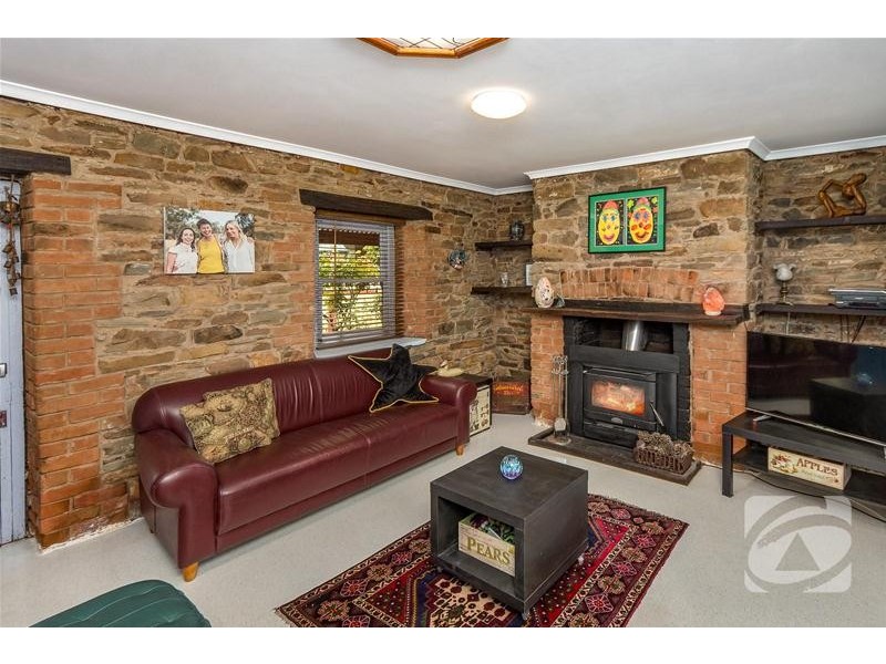 34 Donald Street, Dawesley SA 5252