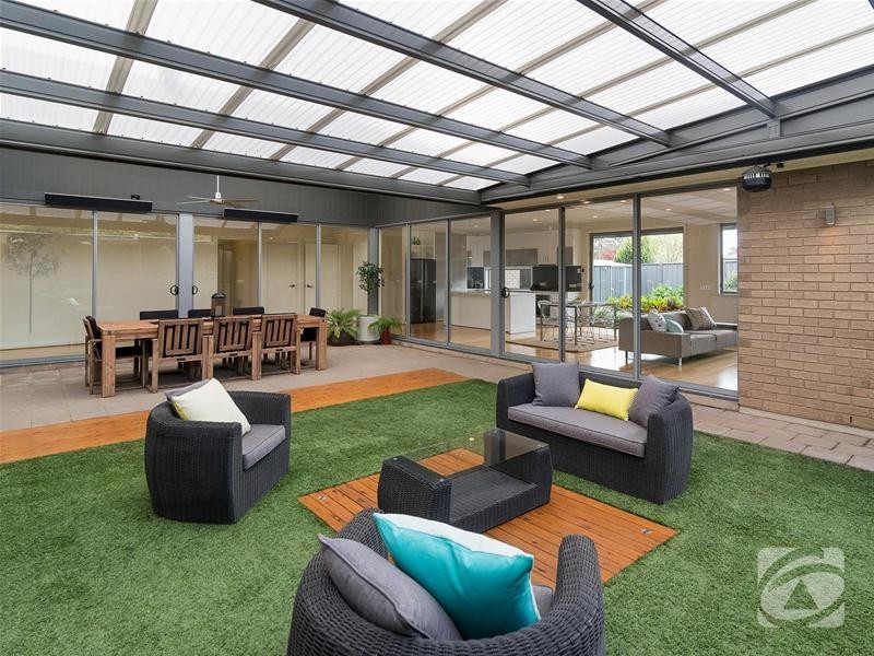 24 Greenfield Street, Mount Barker SA 5251