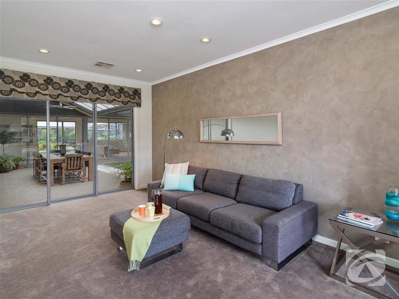 24 Greenfield Street, Mount Barker SA 5251