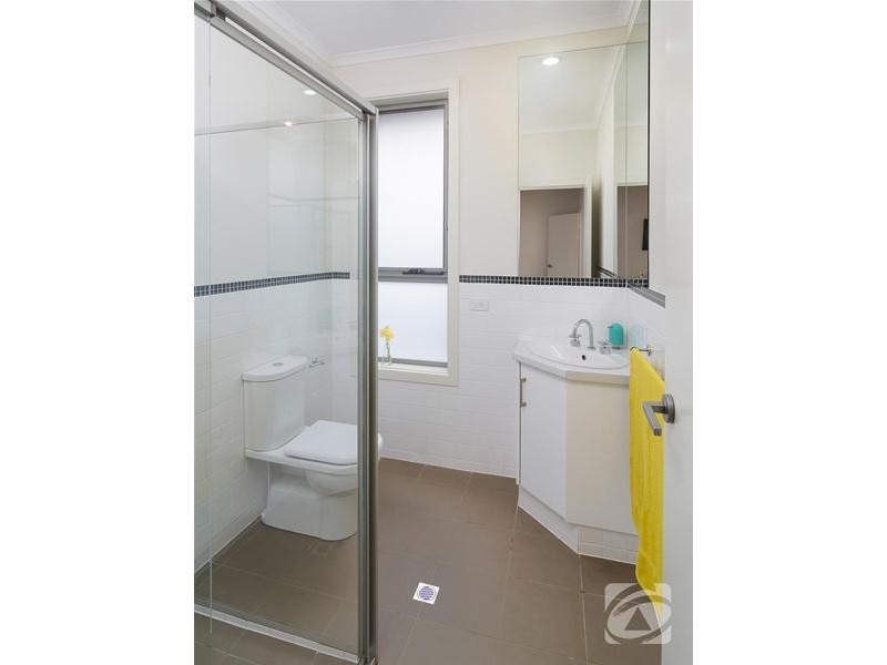 24 Greenfield Street, Mount Barker SA 5251