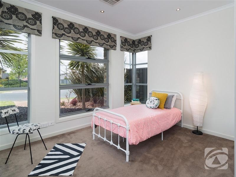 24 Greenfield Street, Mount Barker SA 5251