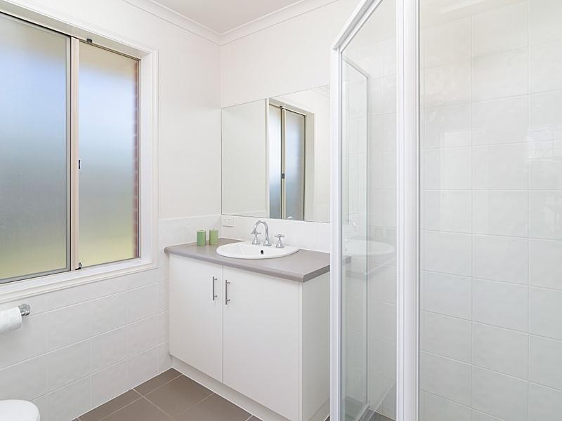 8 Stonybrook Grove, Mount Barker SA 5251