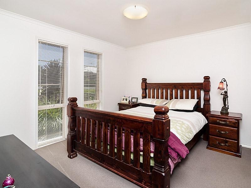 8 Stonybrook Grove, Mount Barker SA 5251