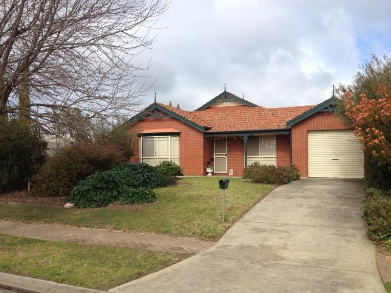 36 Gilbert  Road, Mount Barker SA 5251