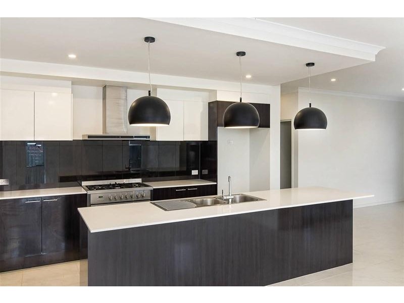 25 Karra Circle, Mount Barker SA 5251