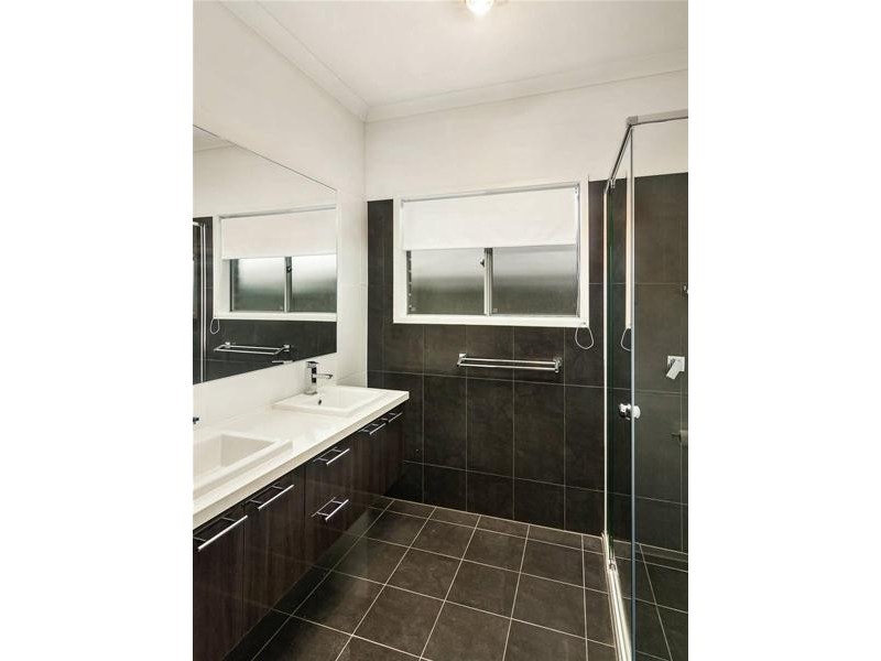 25 Karra Circle, Mount Barker SA 5251