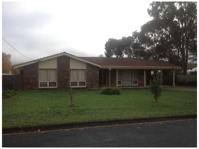 9 Knott Street, Mount Barker SA 5251