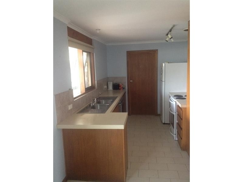 9 Knott Street, Mount Barker SA 5251