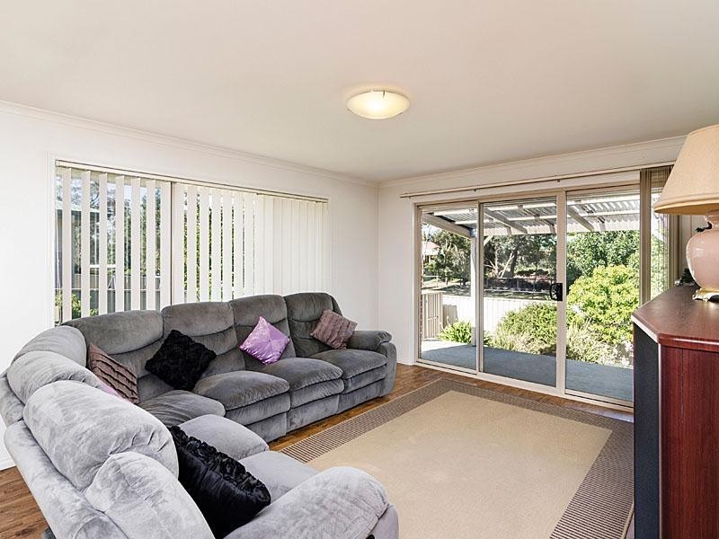 8 Stonybrook Grove, Mount Barker SA 5251