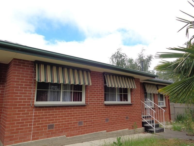 2 Dumas Street, Mount Barker SA 5251