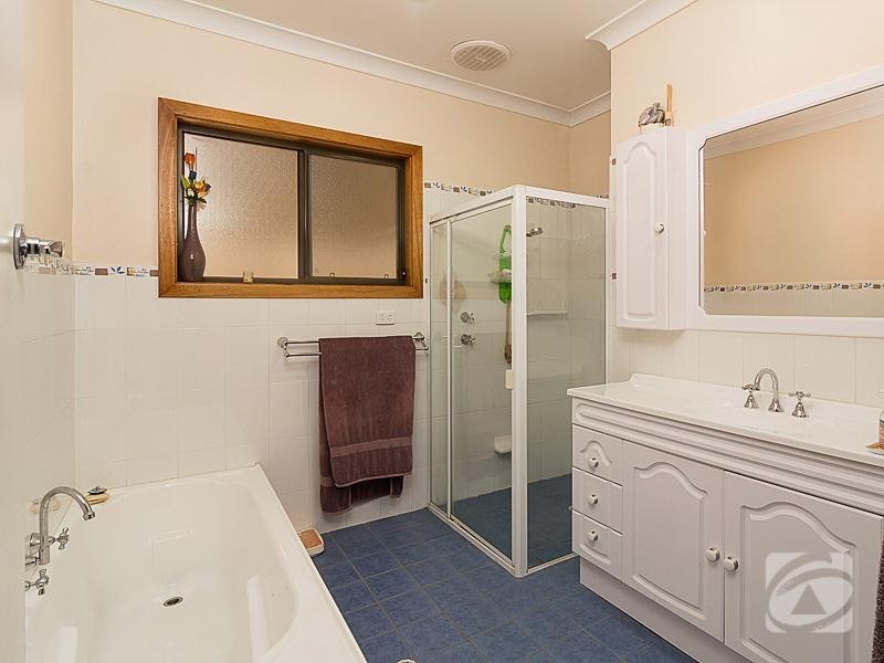 27 Angas Plains Road, Belvidere SA 5255