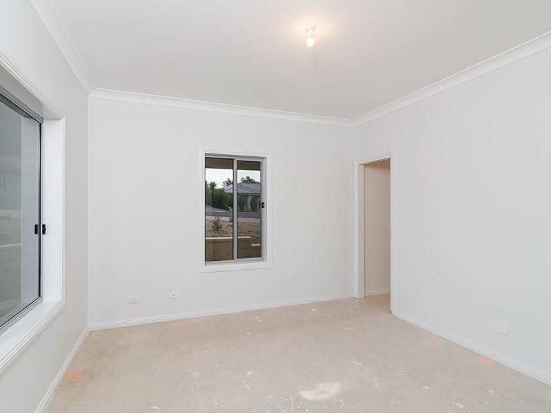 37 Coronation Road, Strathalbyn SA 5255