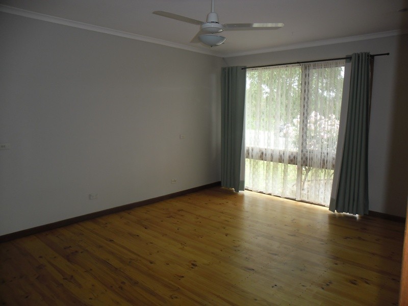 63 Victoria Road, Mount Barker SA 5251