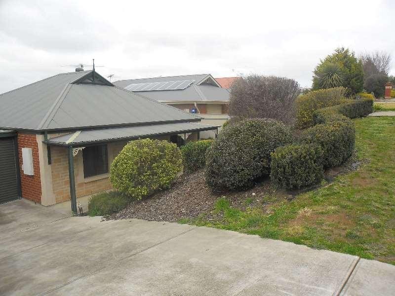 1 Lorikeet Road, Mount Barker SA 5251